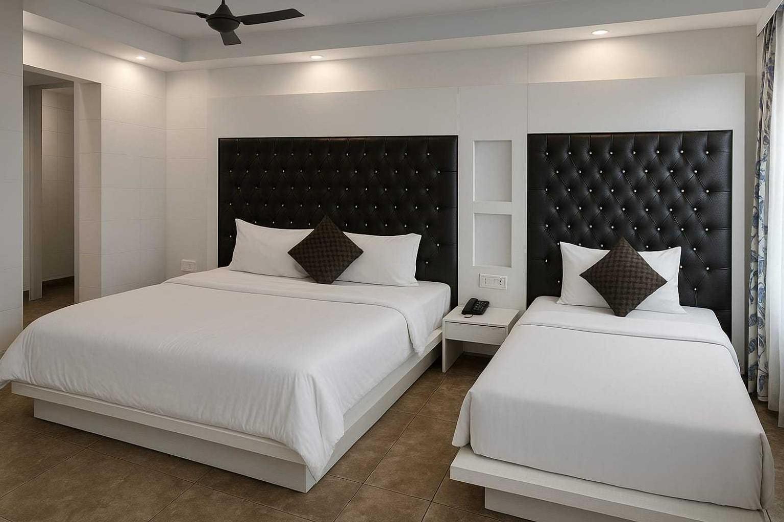 Super Hotel O Vivaan Residency Rohtak Eksteriør bilde